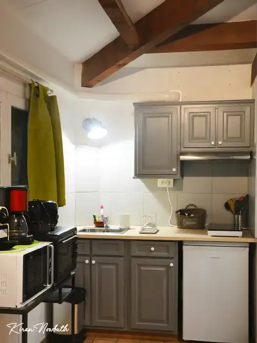 Studios spacieux privatifs et climatisés